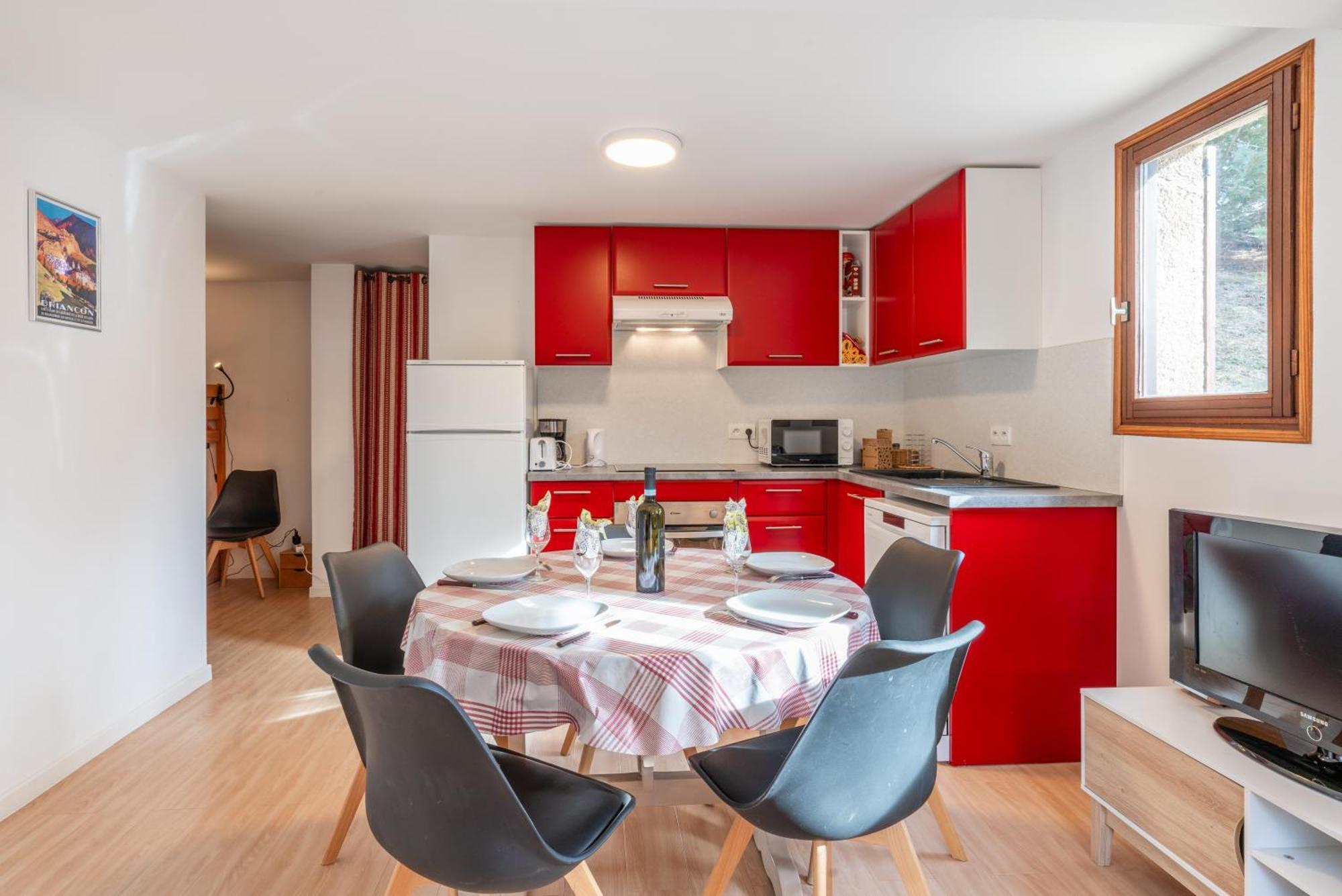 Serre Chevalier Studio 30 M2 Coin Montagne A 8 Minutes Des Pistes Сен-Шафре Екстериор снимка